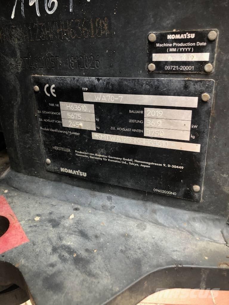 Komatsu WA 70-7 Chargeuse sur pneus