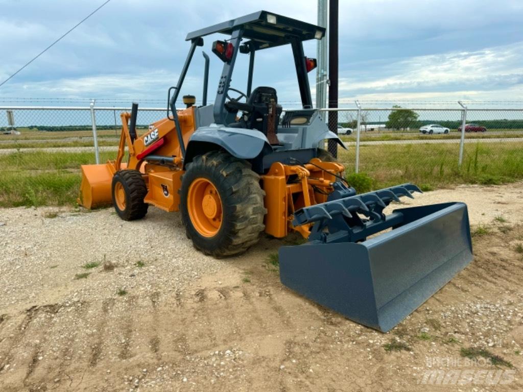 CASE 570 M XT Chargeuse sur pneus