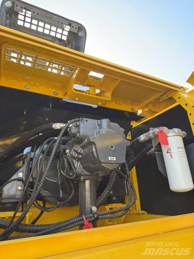 Komatsu 350LC-8 Pelle sur chenilles