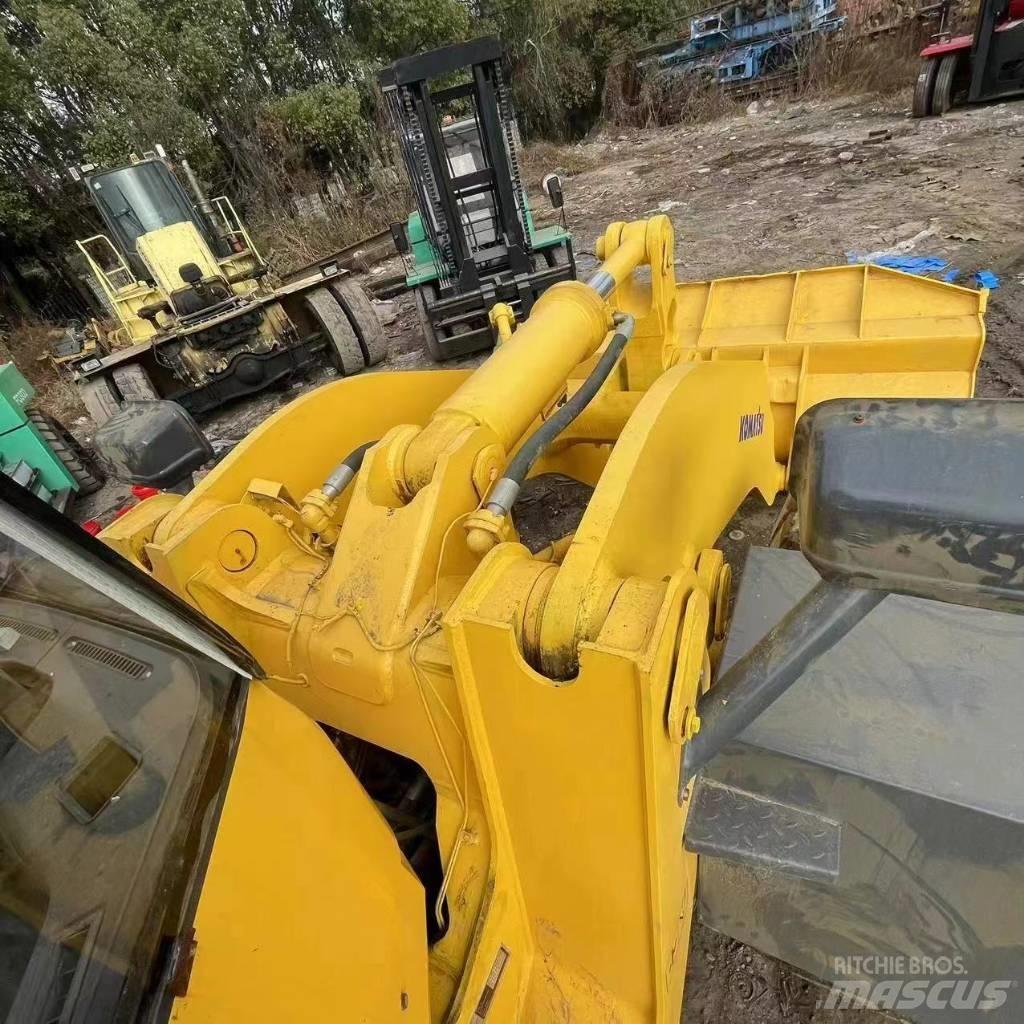 Komatsu WA 500 Chargeuse sur pneus