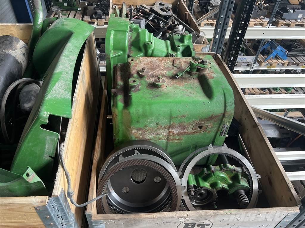 John Deere 7820 Tracteur