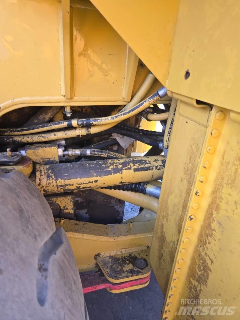 CAT 980 G Chargeuse sur pneus