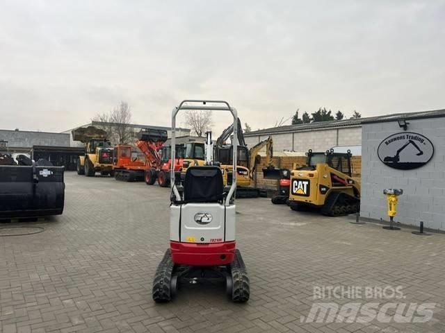 Takeuchi TB 210 R Mini pelle < 7t