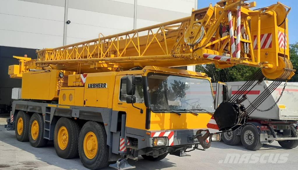 Liebherr 1070/1 Grues tout terrain