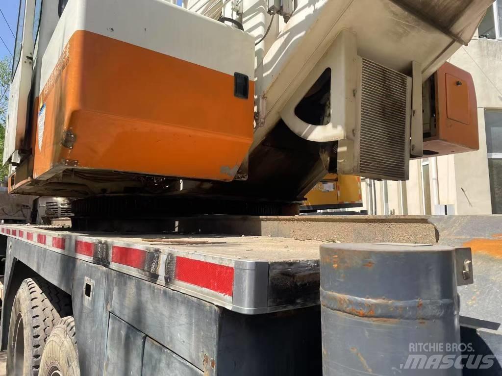 Zoomlion ZTV550 Grues tout terrain