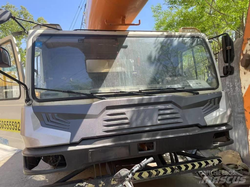 Zoomlion ZTV550 Grues tout terrain