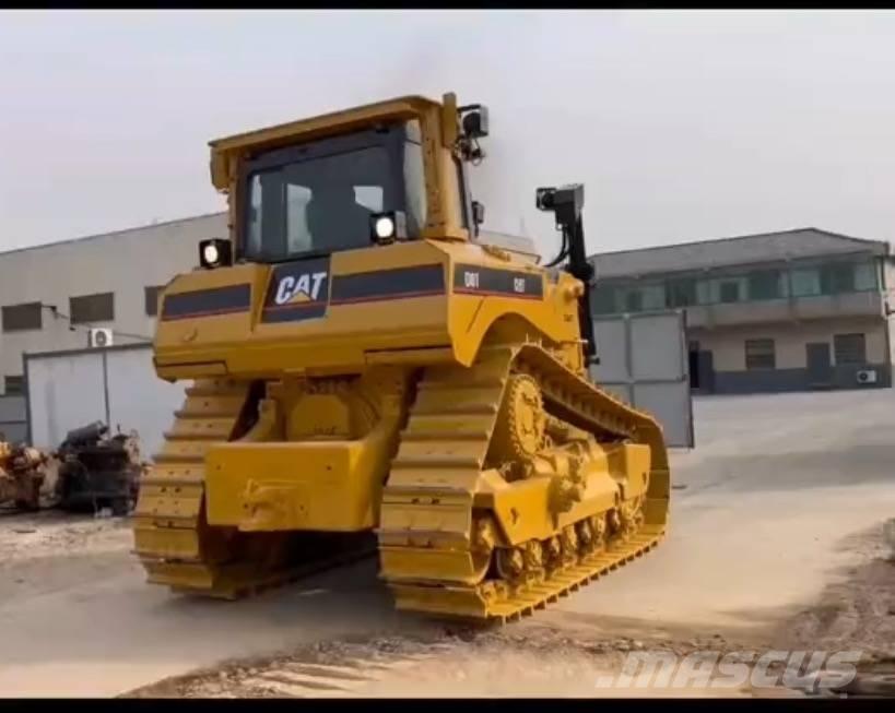 CAT D 8 T Bouteurs sur chenilles