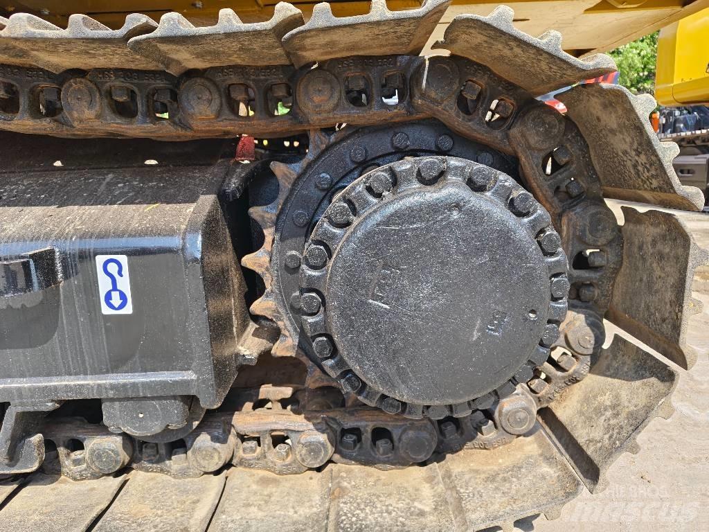 CAT 325 C Pelle sur chenilles