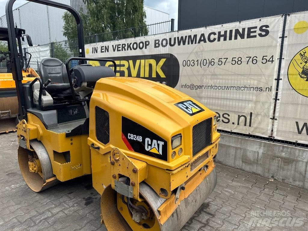 CAT CB 24 B Rouleaux tandem