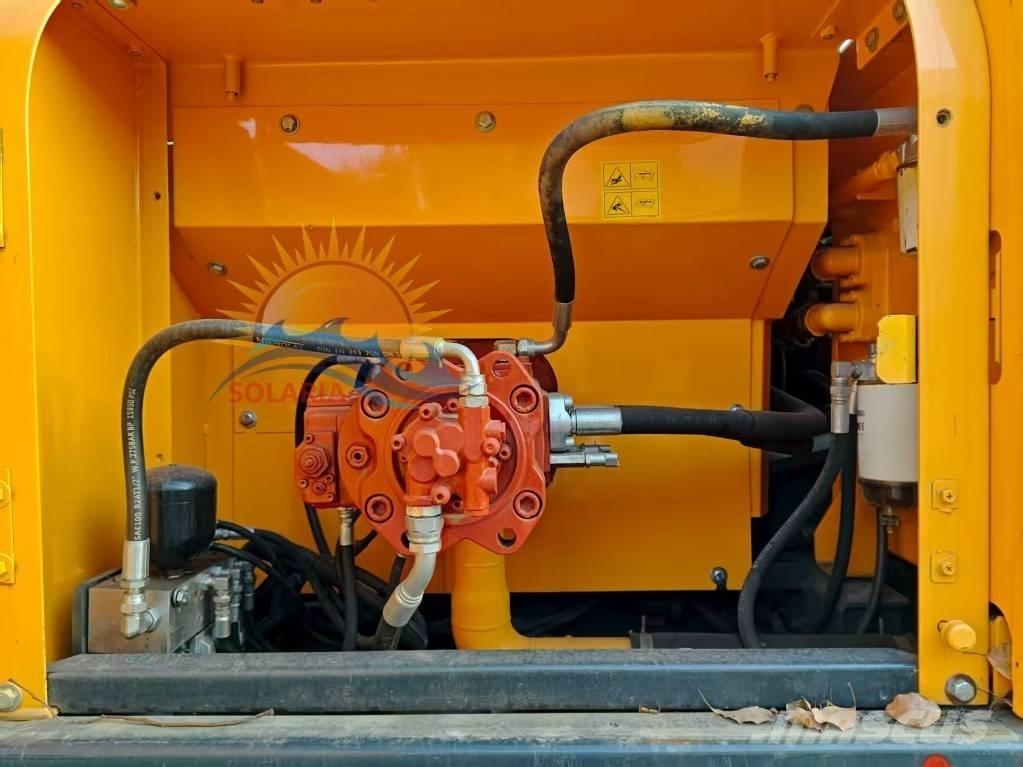 Hyundai R300LC-9 Pelle sur chenilles