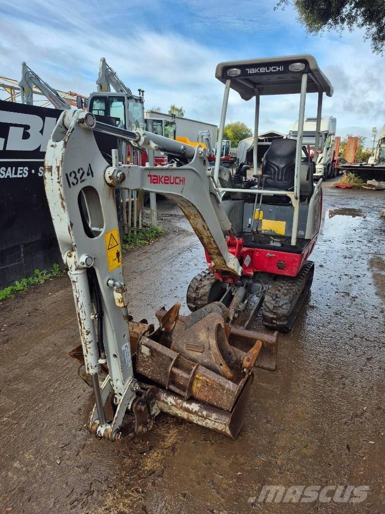 Takeuchi TB 216 Mini pelle < 7t