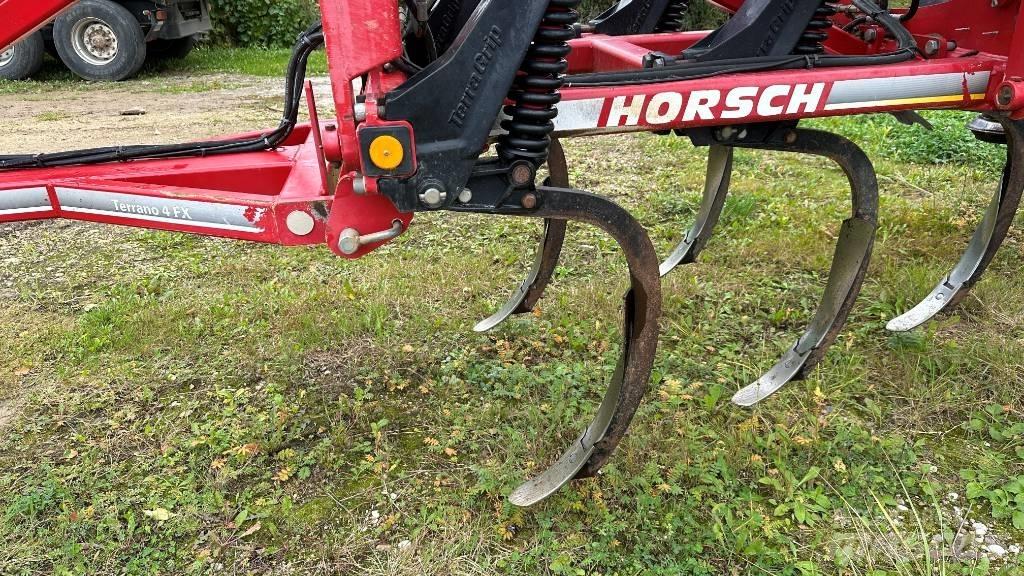 Horch Terrano FX Déchaumeur, cultivateur