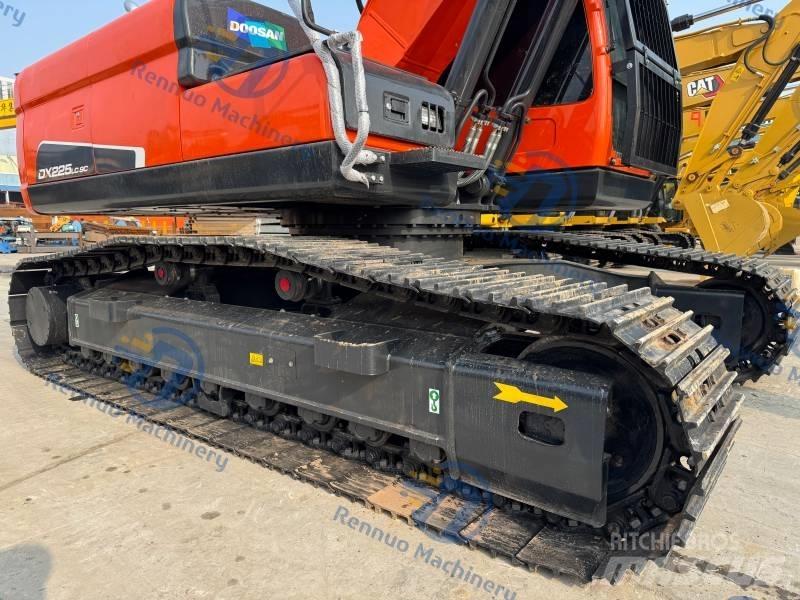 Doosan DX 225 LC-9C Pelle sur chenilles