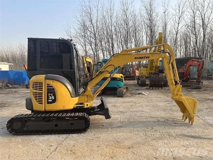 Komatsu PC35 Mini pelle < 7t