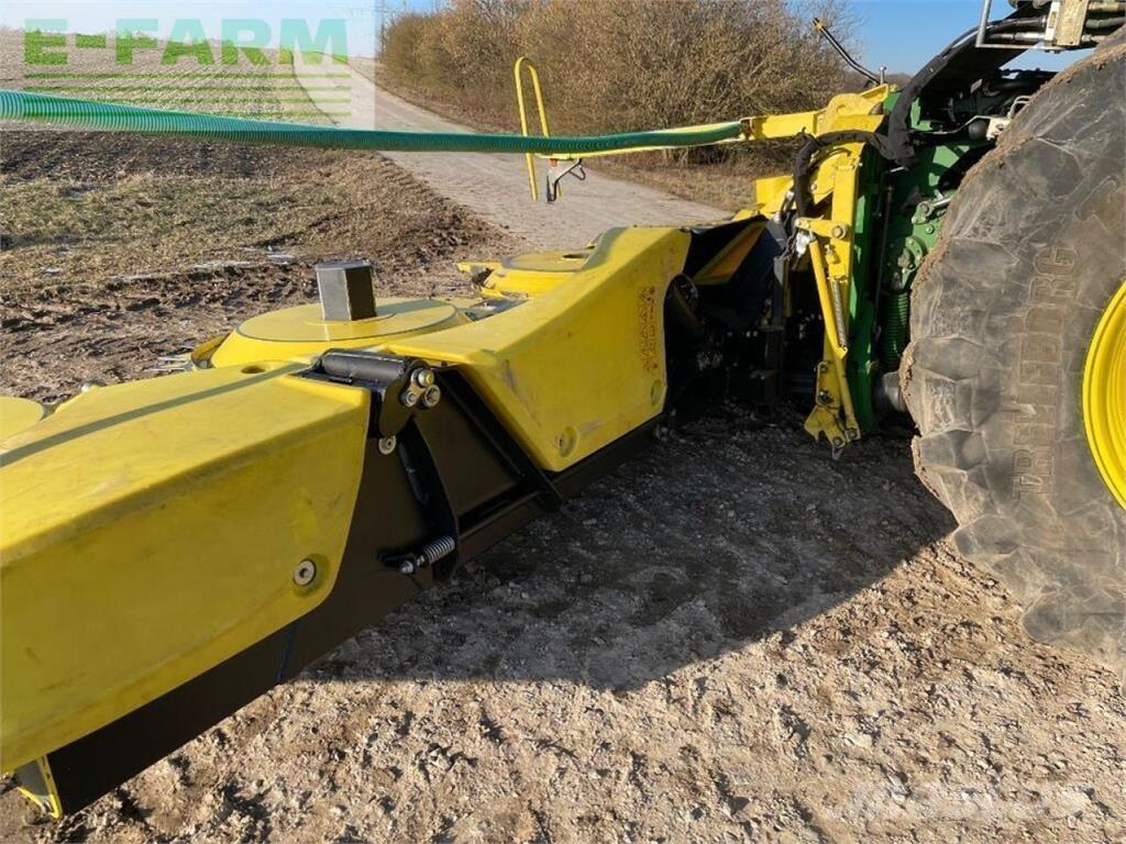 John Deere 8700i Ensileuse automotrice