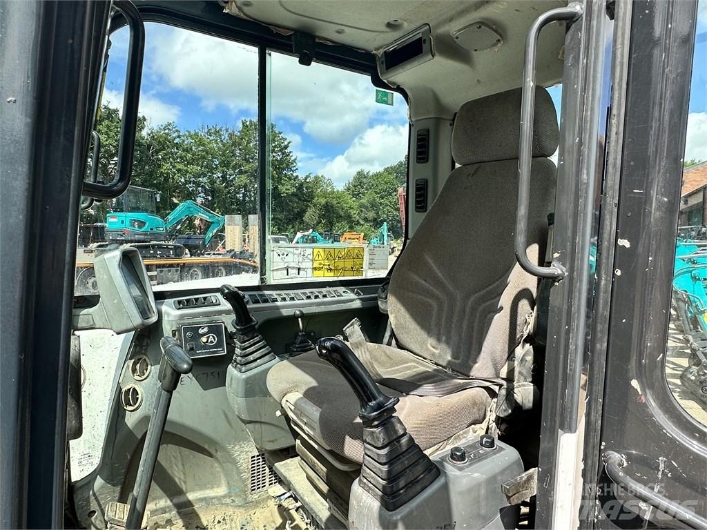 Bobcat E80 Mini pelle < 7t