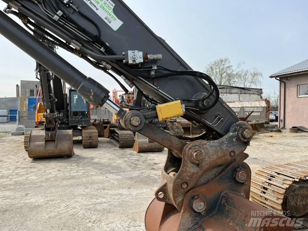 Volvo EC 220 E Pelle sur chenilles