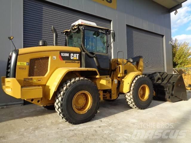 CAT 938M Chargeuse sur pneus