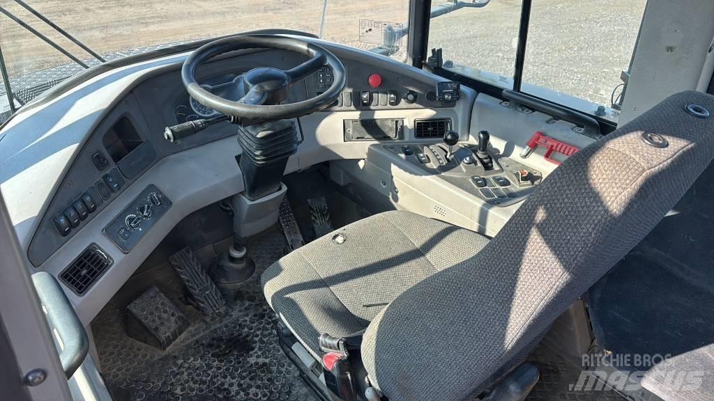 Volvo A 30 F Tombereau articulé