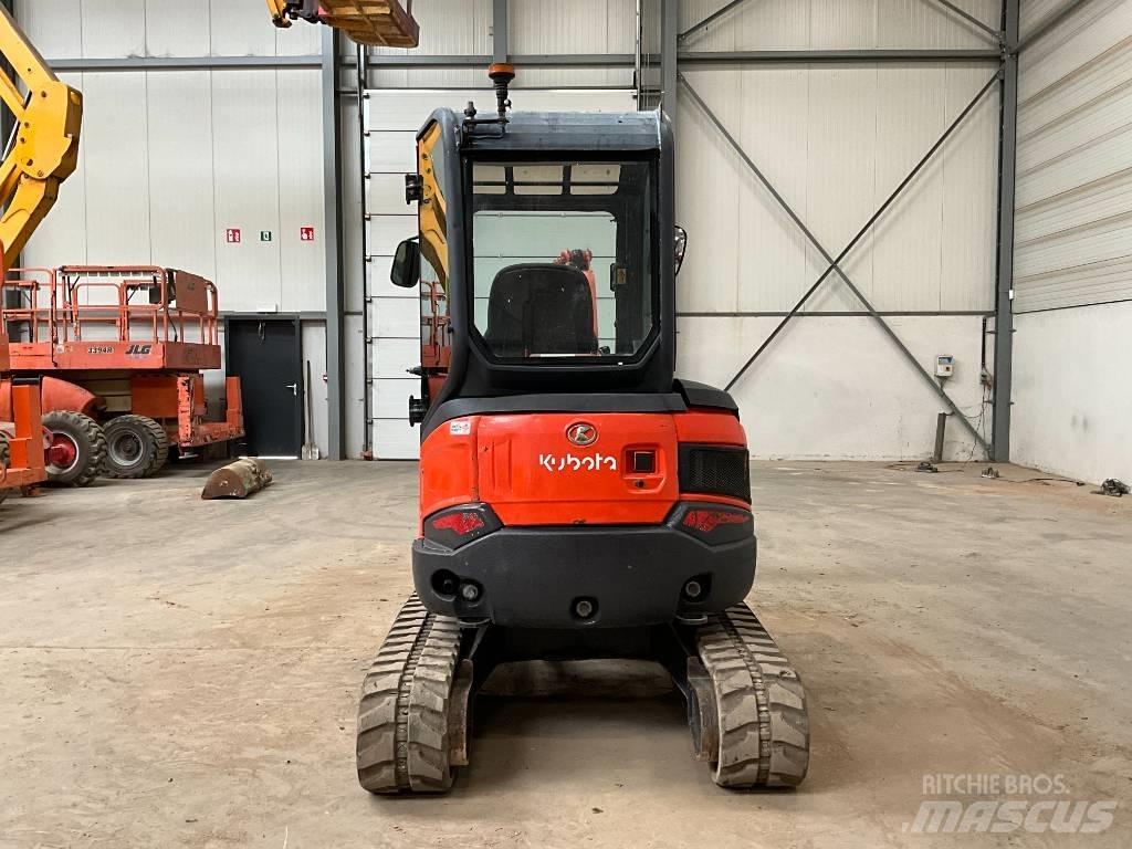 Kubota U 27-4 Mini pelle < 7t