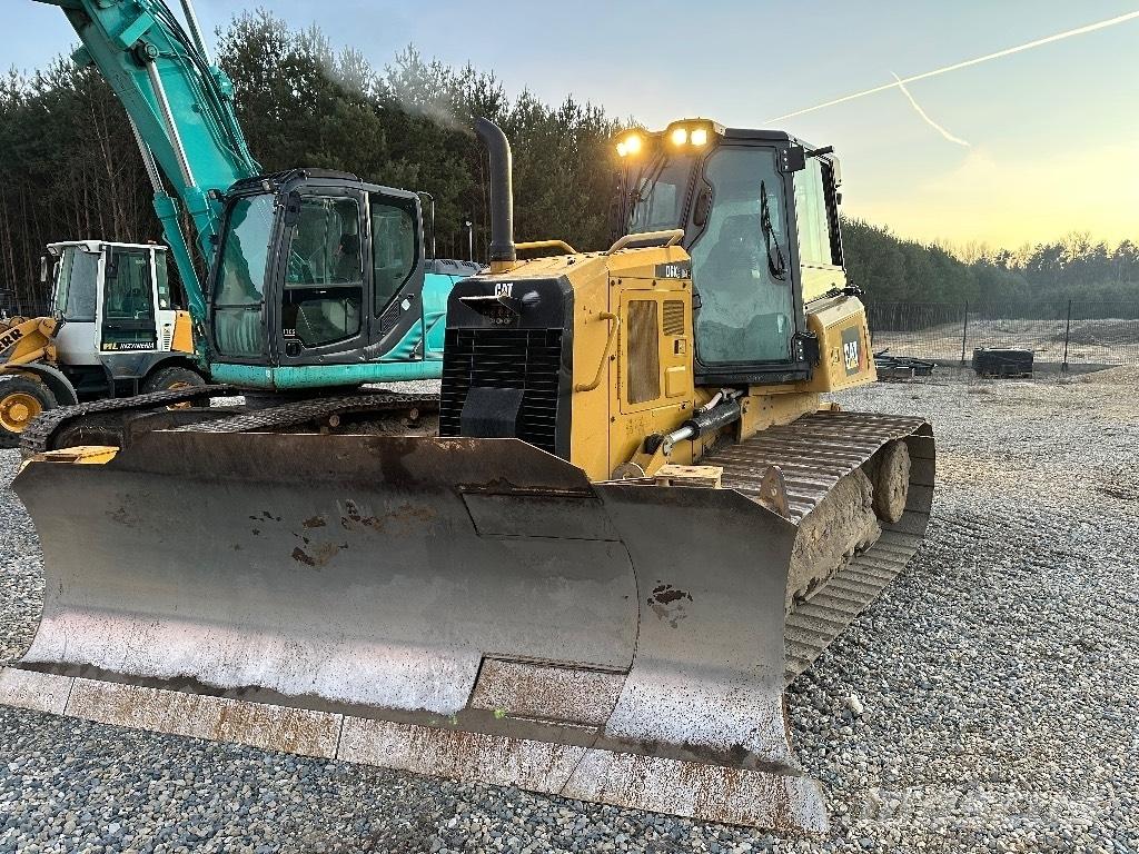 CAT D 6 K 2 LGP Bouteurs sur chenilles