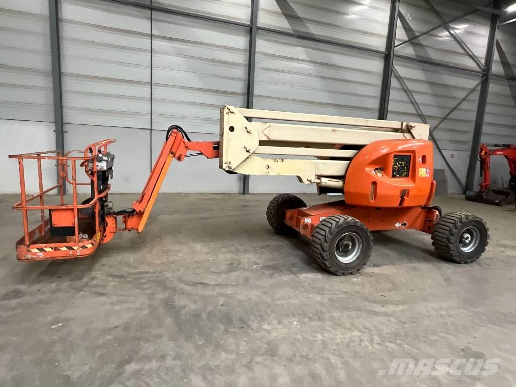 JLG 450 AJ Nacelles articulées