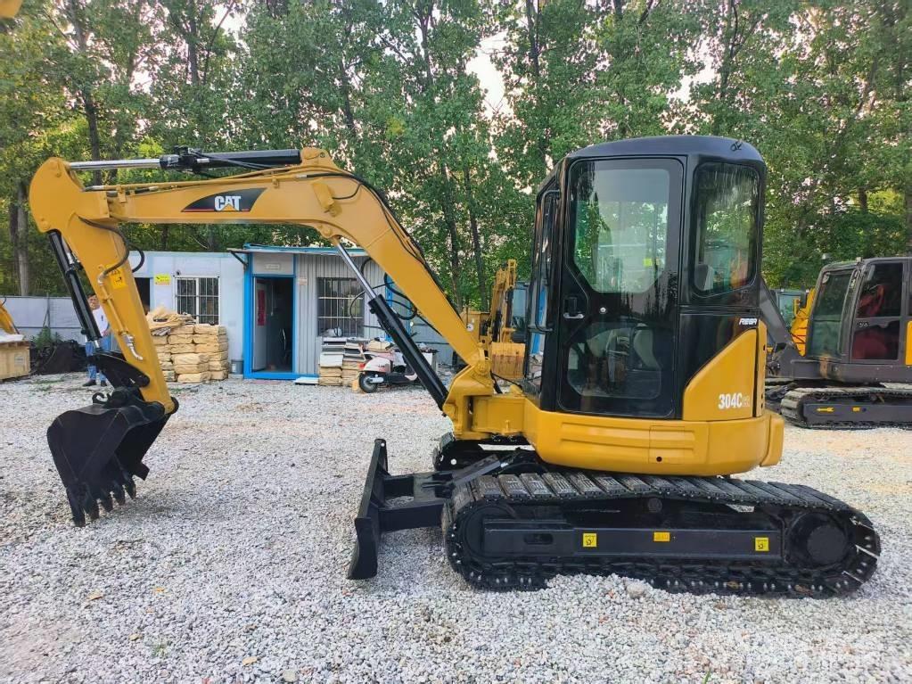 CAT 304 C CR Mini pelle < 7t