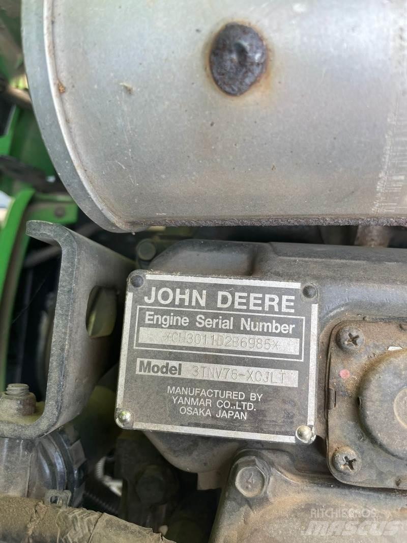 John Deere X950R Faucheuse