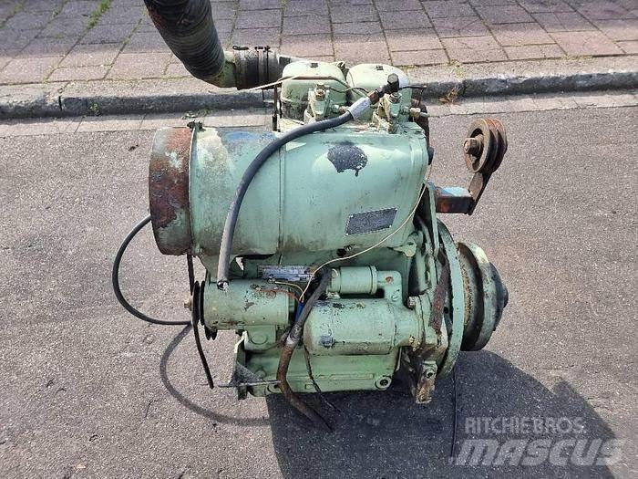  Engines F2L912 Transport - Autres