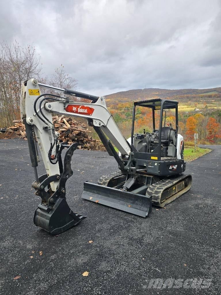 Bobcat E 42 Mini pelle < 7t