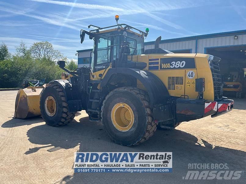 Komatsu WA 380-8 Chargeuse sur pneus
