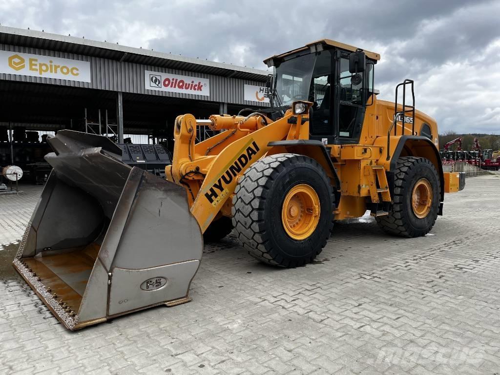 Hyundai HL 965 Chargeuse sur pneus