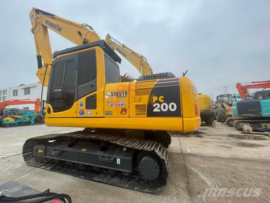 Komatsu PC 200-8 Pelle sur chenilles