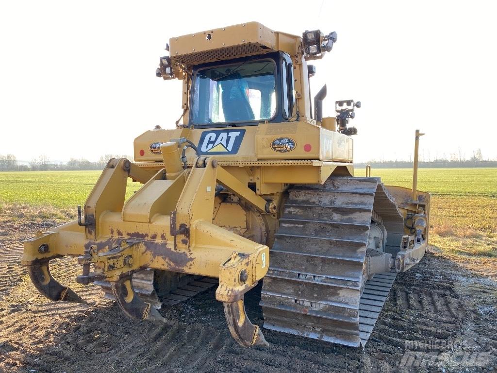 CAT D 6 T LGP Bouteurs sur chenilles