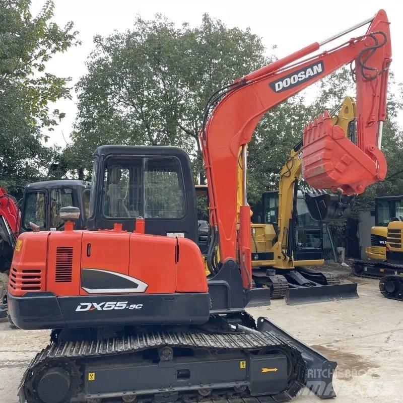 Doosan DX 55-9C Mini pelle < 7t