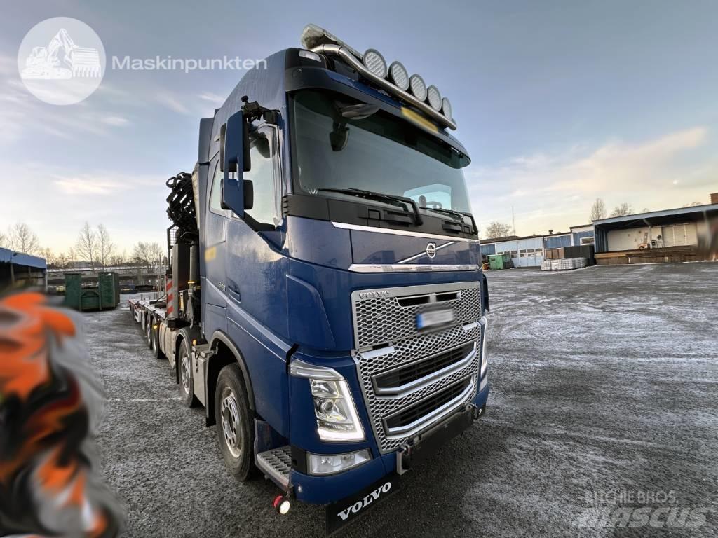 Volvo FH 540 Camion plateau ridelle avec grue