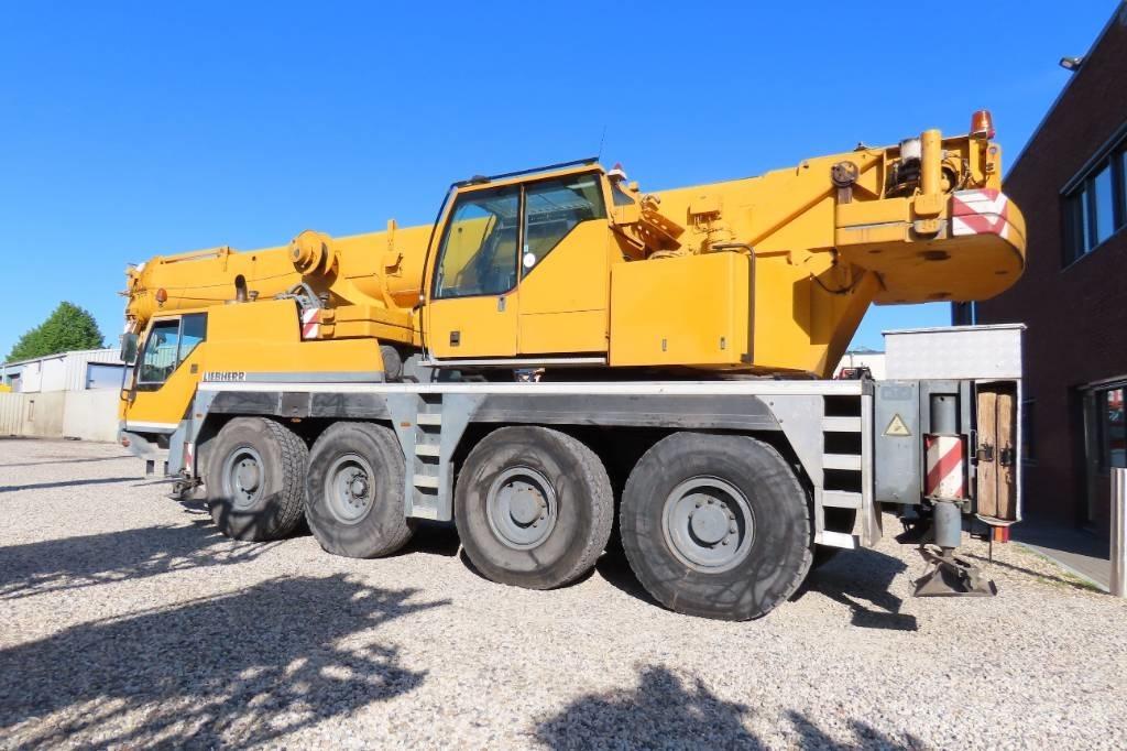 Liebherr LTM 1060-2 Grues tout terrain