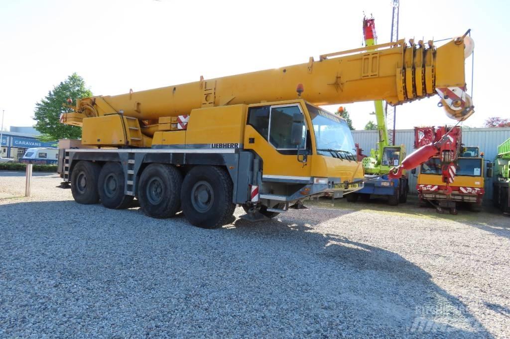 Liebherr LTM 1060-2 Grues tout terrain
