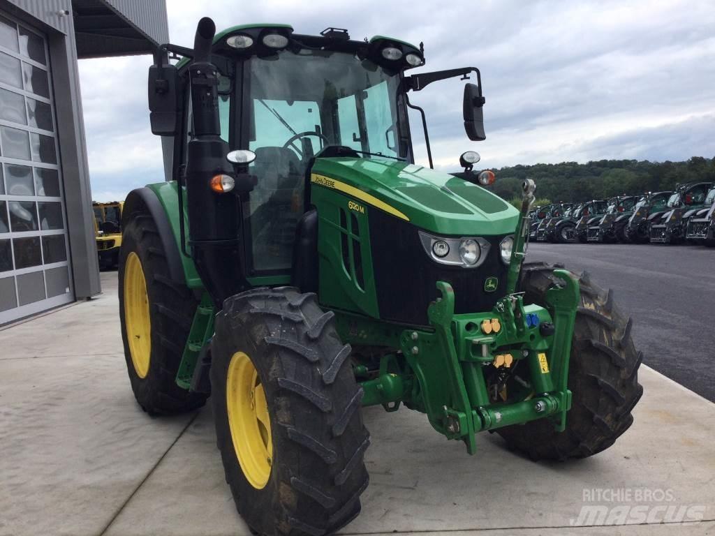 John Deere 6120M Tracteur