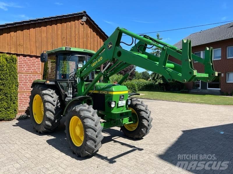 John Deere 2140 Tracteur
