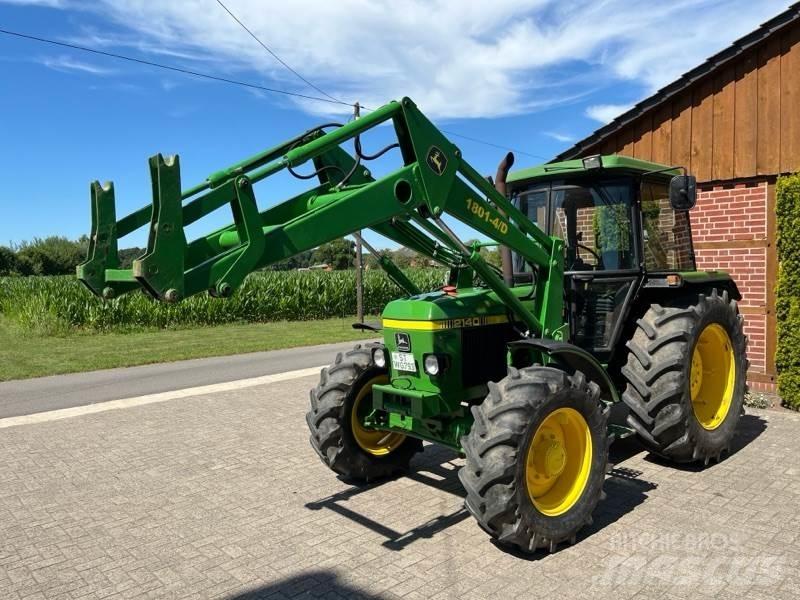 John Deere 2140 Tracteur