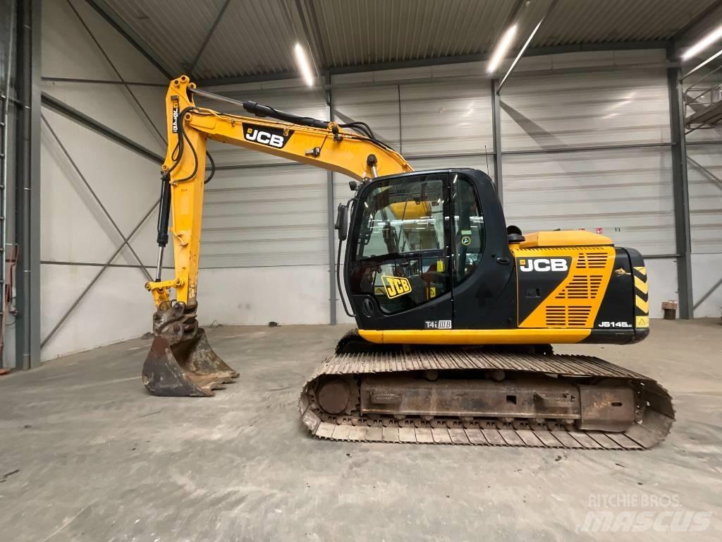 JCB JS 145 LC Pelle sur chenilles