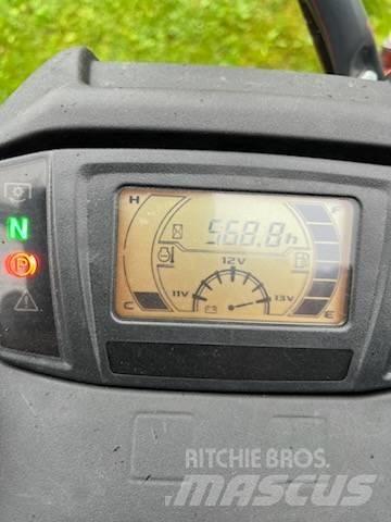 Kubota ZD 1211 Tondeuses montées