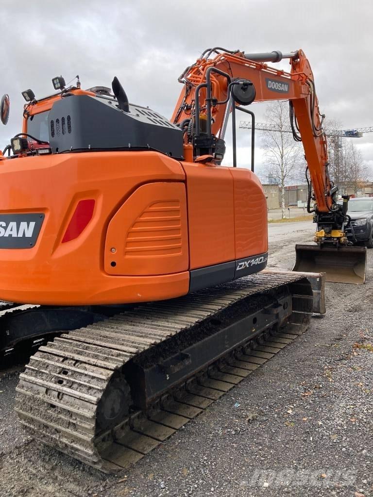 Doosan DX 140 LCR Pelle sur chenilles