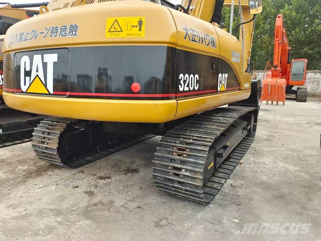 CAT 320 C L Pelle sur chenilles