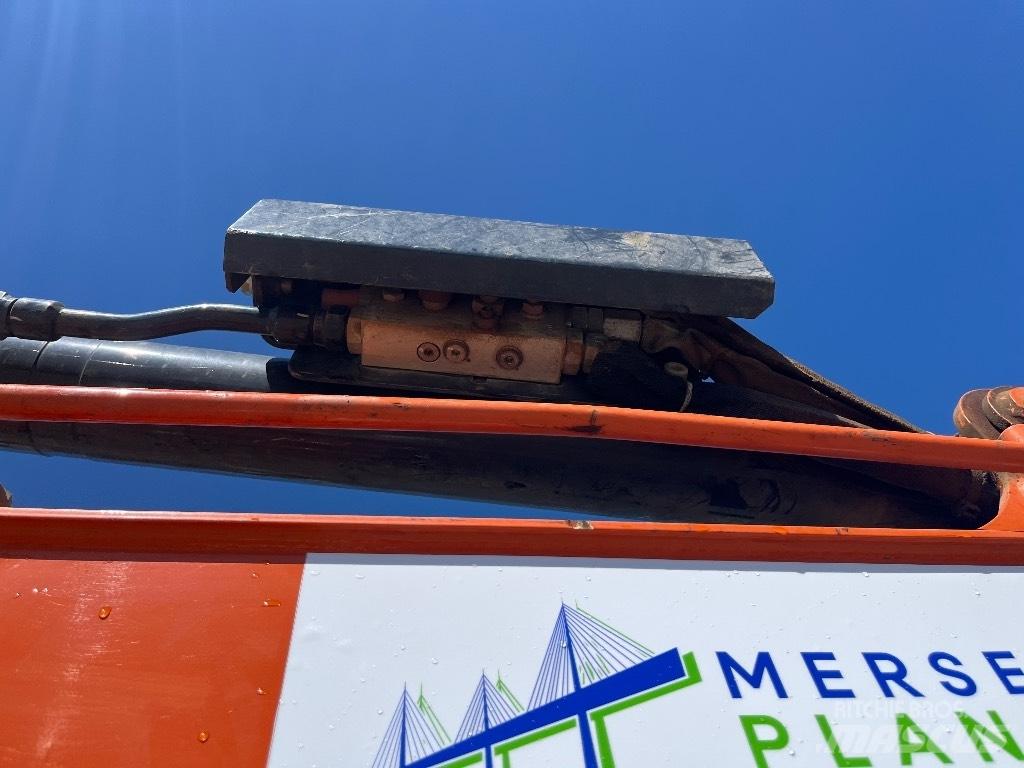 Hitachi ZX33U-6 Mini pelle < 7t