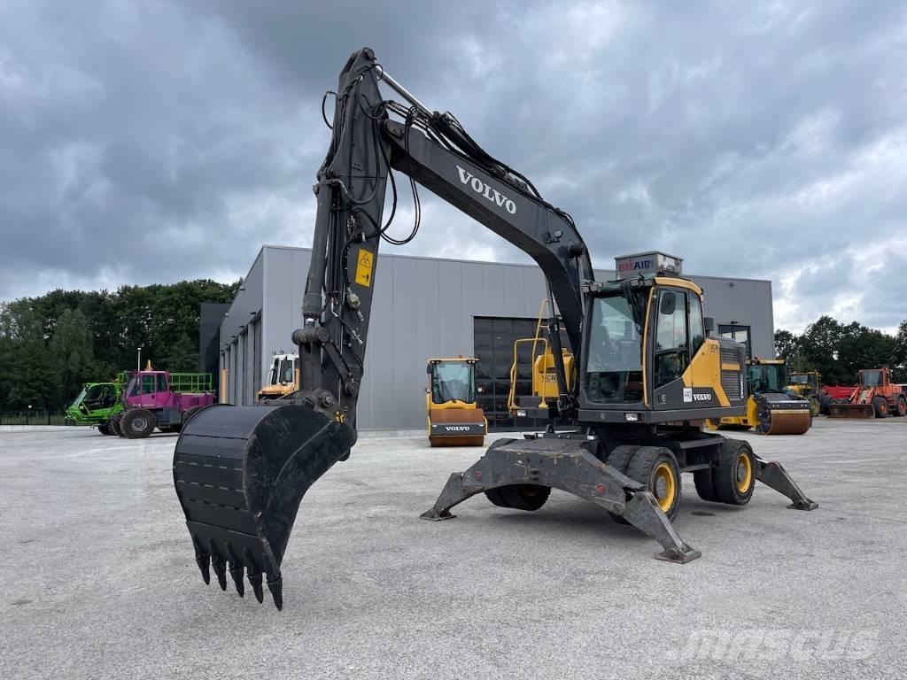 Volvo EW 160 E Pelle sur pneus