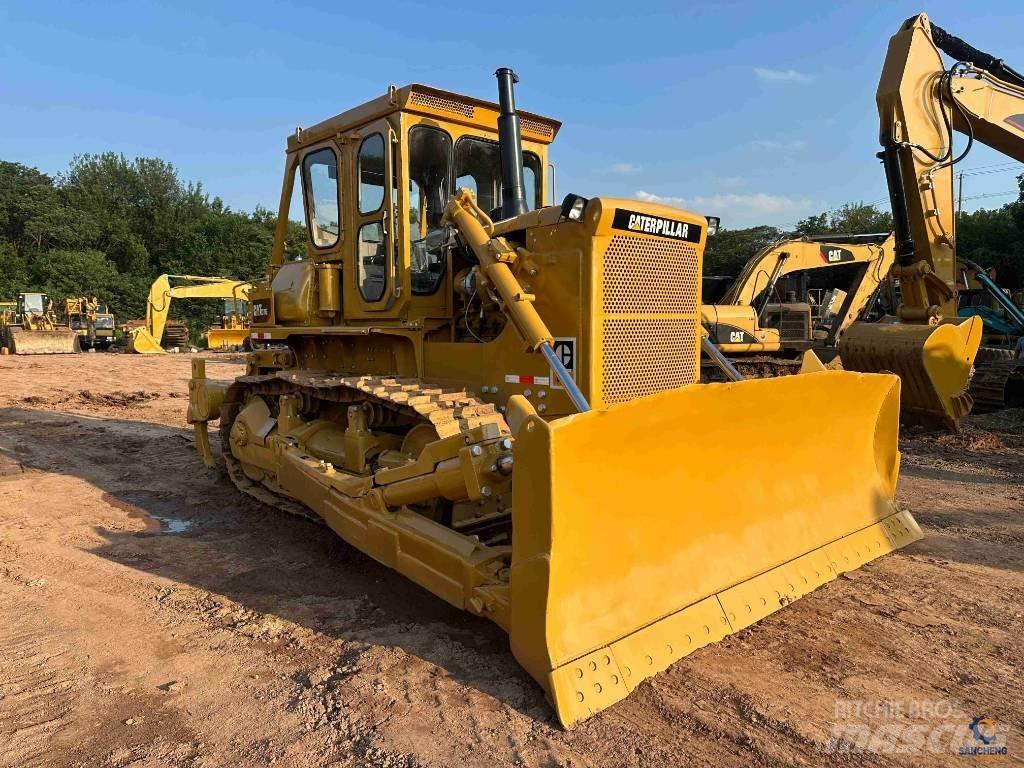 CAT D 7 G Bouteurs sur chenilles