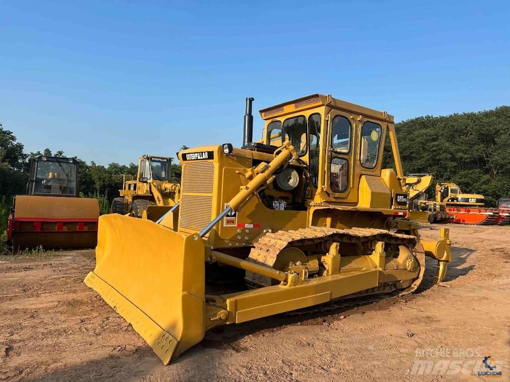 CAT D 7 G Bouteurs sur chenilles