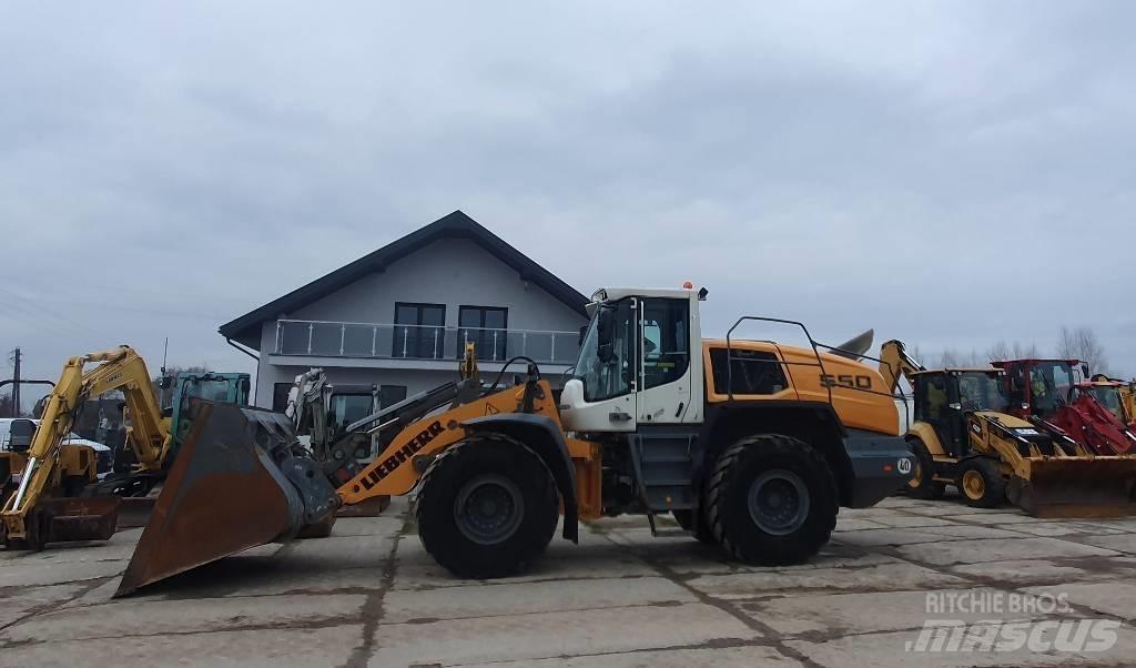 Liebherr L550 xpower Chargeuse sur pneus